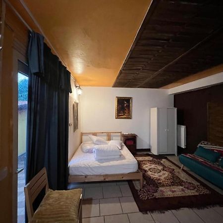 Chambres D'Hotes Sorrento Шамп-сюр-Марн Екстериор снимка